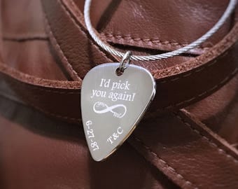 Personalized Gift for Boyfriend, Custom Guitar Pick, Gifts for Men, Guitar Pick Key Chain, I'd Pick You, Husband Anniversary Gift