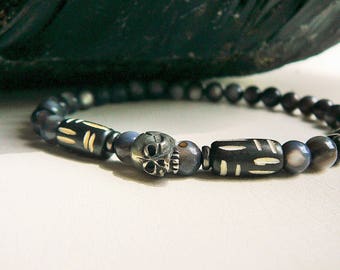 Surfer Bracelet, Men's Skull Bracelet, Men's Bracelet, Surfing Jewelry, Bracelet For Men, Slim Beaded Gray Blue Shell, Tribal Carved Bone