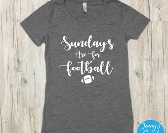 Sundays Are For Football Shirt | Women's Scoop Neck Tee