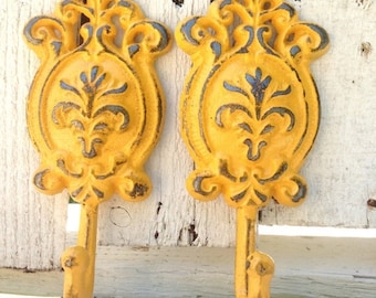 ON SALE Yellow Vintage Wall Hooks - Shabby Chic Decor - Towel Hooks - Entryway Wall Decor - Key Holder For Wall - French Country Cottage - K
