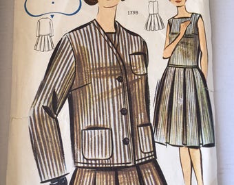 Fabulous 60's french vintage sewing pattern - "Patrons de Paris 1798" woman set of tailored jacket and pleated dress size 44/size 16
