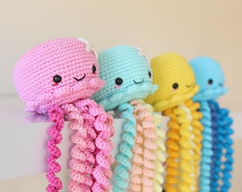 Crochet jellyfish/ Crochet Octopus/ Octopus Toy/ Amigurumi Jellyfish/ Premature Baby Toy/ Crochet Toy/ Baby Shower Gift