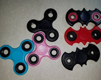 Fidgit spinners. DON'T pay mall prices! Plain triple spinners and BATMAN