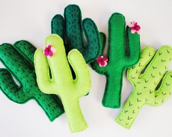 Cactus banner, cactus nursery garland, Saguaro cacti decor, felt succulents, adventure nursery, fiesta party cactus gift