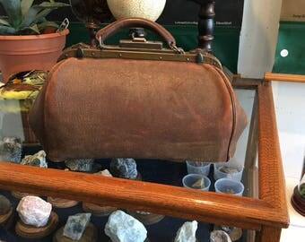 Antique brown leather doctor bag small size