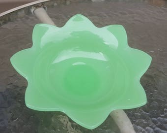 Vintage Fenton Jadite Lotus Bowl 9 1/4"