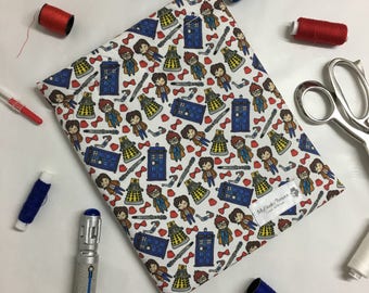 Doctor Who - Quirky Time Lords Bookzleeve - booksleeve