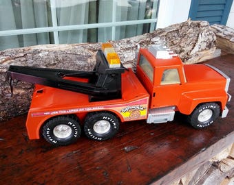 nylint big pumpkin tow truck