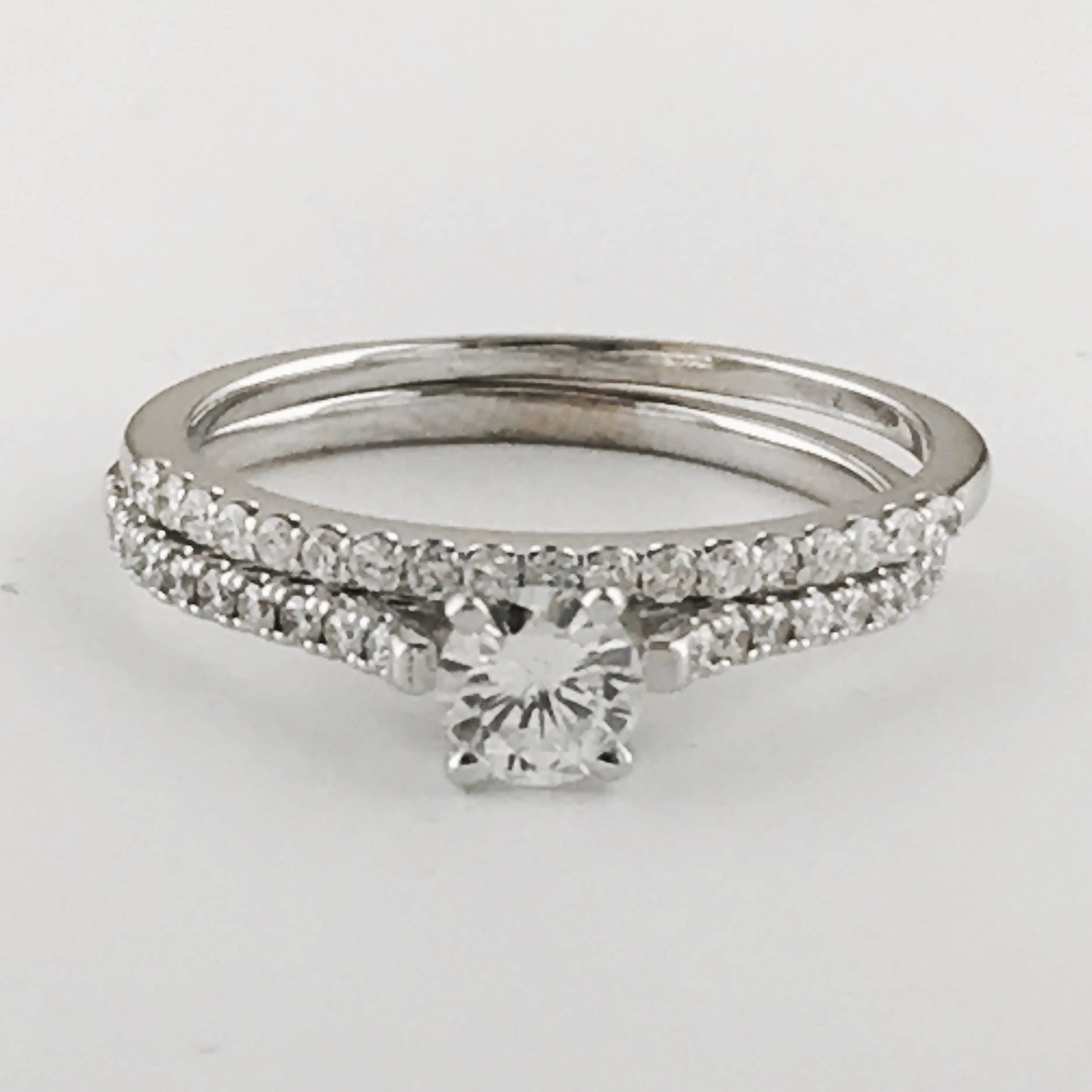 14k White gold Engagement ring Set. 1.00 ctw