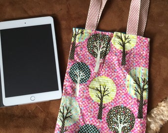 Small Tree Tote
