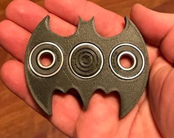 Batman Fidget Spinner | Superhero | DC Comics | Fidget Toy | Hand Spinner | Desk Toy | Stress Toy | Fidget Spinners | Spinner | EDC