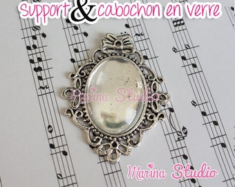 Silver Pendant and a glass cabochon vintage style