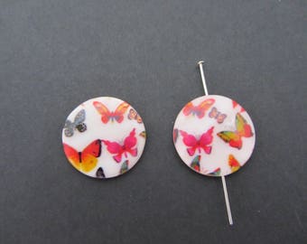 Pearl beads, round, flat, 2.5 cm diameter butterflies design