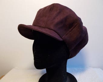 Plum suede newsboy style cap