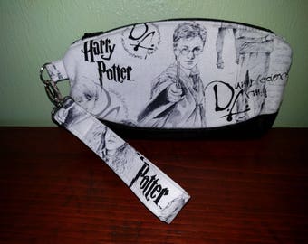 Harry Potter Wristlet - Clutch Purse - Clutch Bag - Makeup Bag - Geeky - Dumbledore's Army - HP - Clematis Wristlet