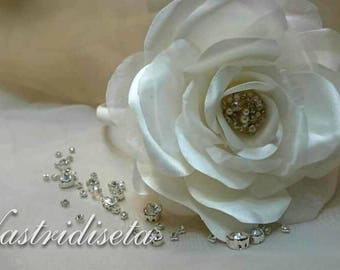 Silk rose