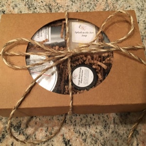 Buyer photo Luly MCh, who reviewed this item with the Etsy app for iPhone.
