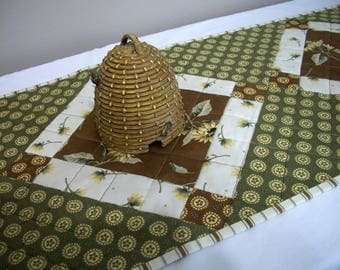 Sunflower Table Runner Quilted Full Sun Green Brown Cream Quiltsy Handmade FREE U.S. Shipping