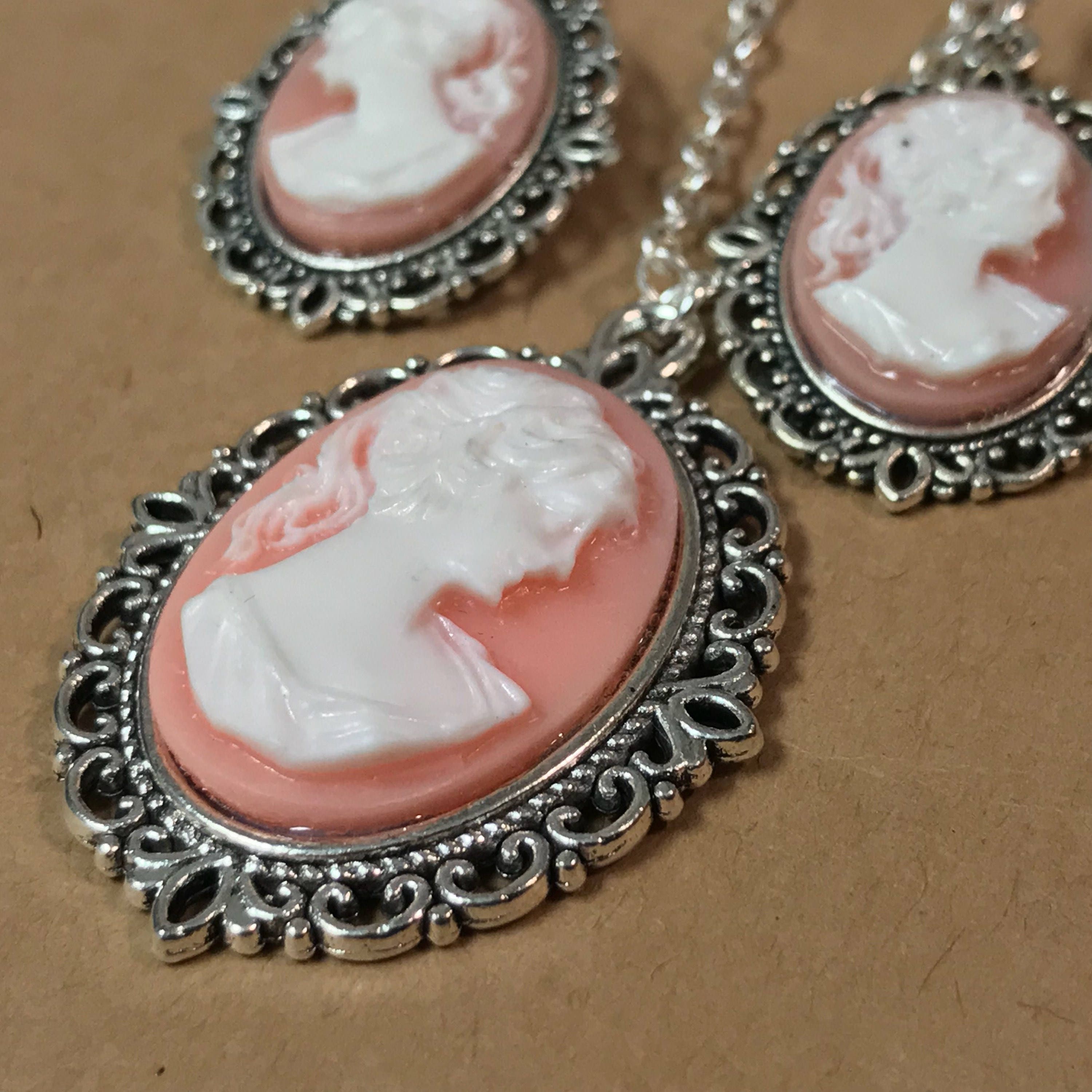 Victorian SetCameo PendantsCameo WomanAntique Cameo PendantCameo