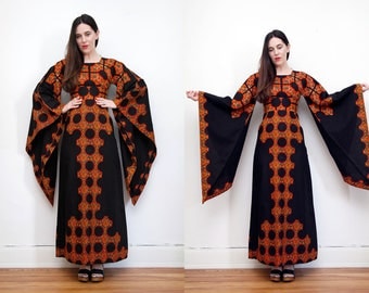 Vintage Indian Cotton Batik Hippie Angel Sleeve Kimono Kaftan Dramatic Boho Maxi Dress 70's