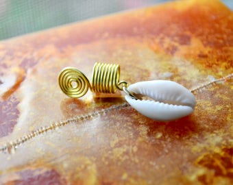 Dreadlocks Jewelry Set with Cowrie Shells