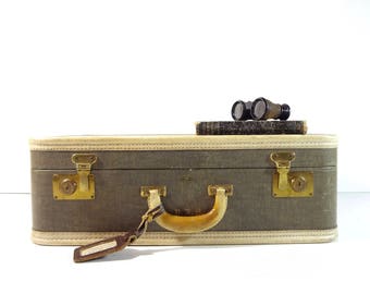 Vintage Tweed Suitcase / 1940s Green Striped Tweed Suitcase / Vintage Luggage