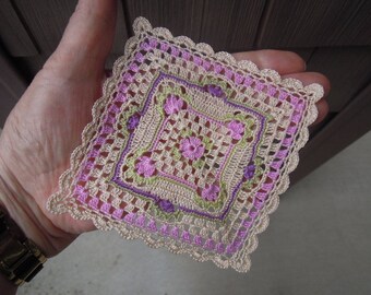 Dollhouse Miniature Afghan Bedspread Cover Throw Blanket, Pink Violet Cream