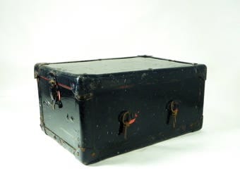 Small Storage Trunk, Vintage Treasure Box, Doll Trunk