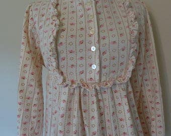 Pioneer nightgown | Etsy