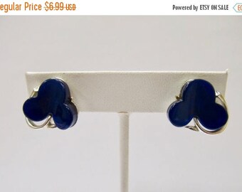 ON SALE Vintage Blue Plastic Clover Design Earrings Item K # 1128