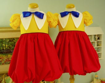 Tweedle Dee & Tweedle Dum Dresses, I will make from Size 12mo-Size 5, this is a Custom Order