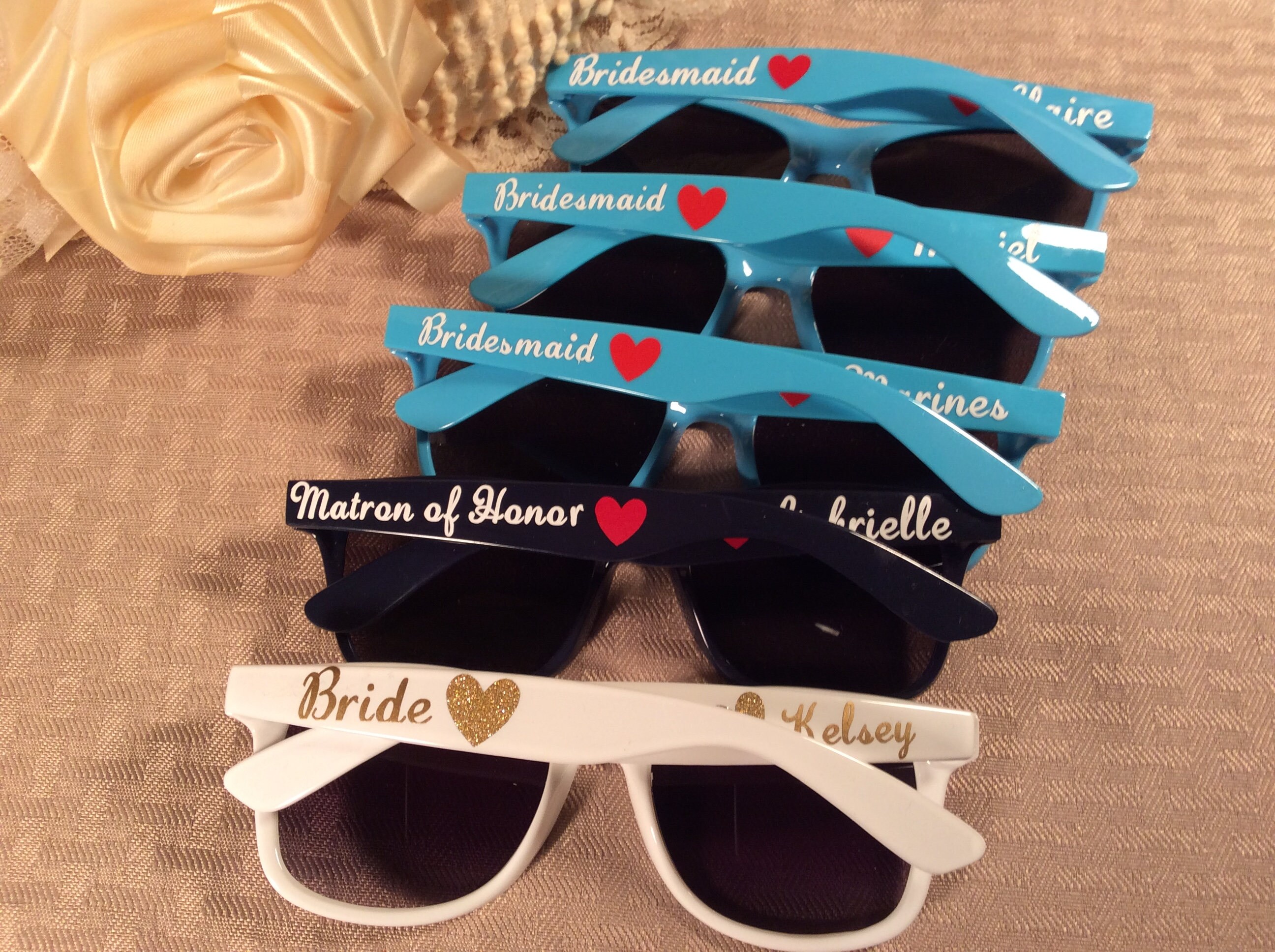 WEDDING PERSONALIZED SUNGLASSES. For a wedding on the beach