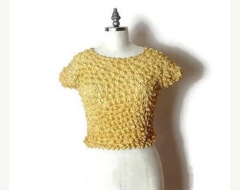 ON SALE Vintage Stretchy crinkly Popcorn Blouse from 90's/Pale Yellow*