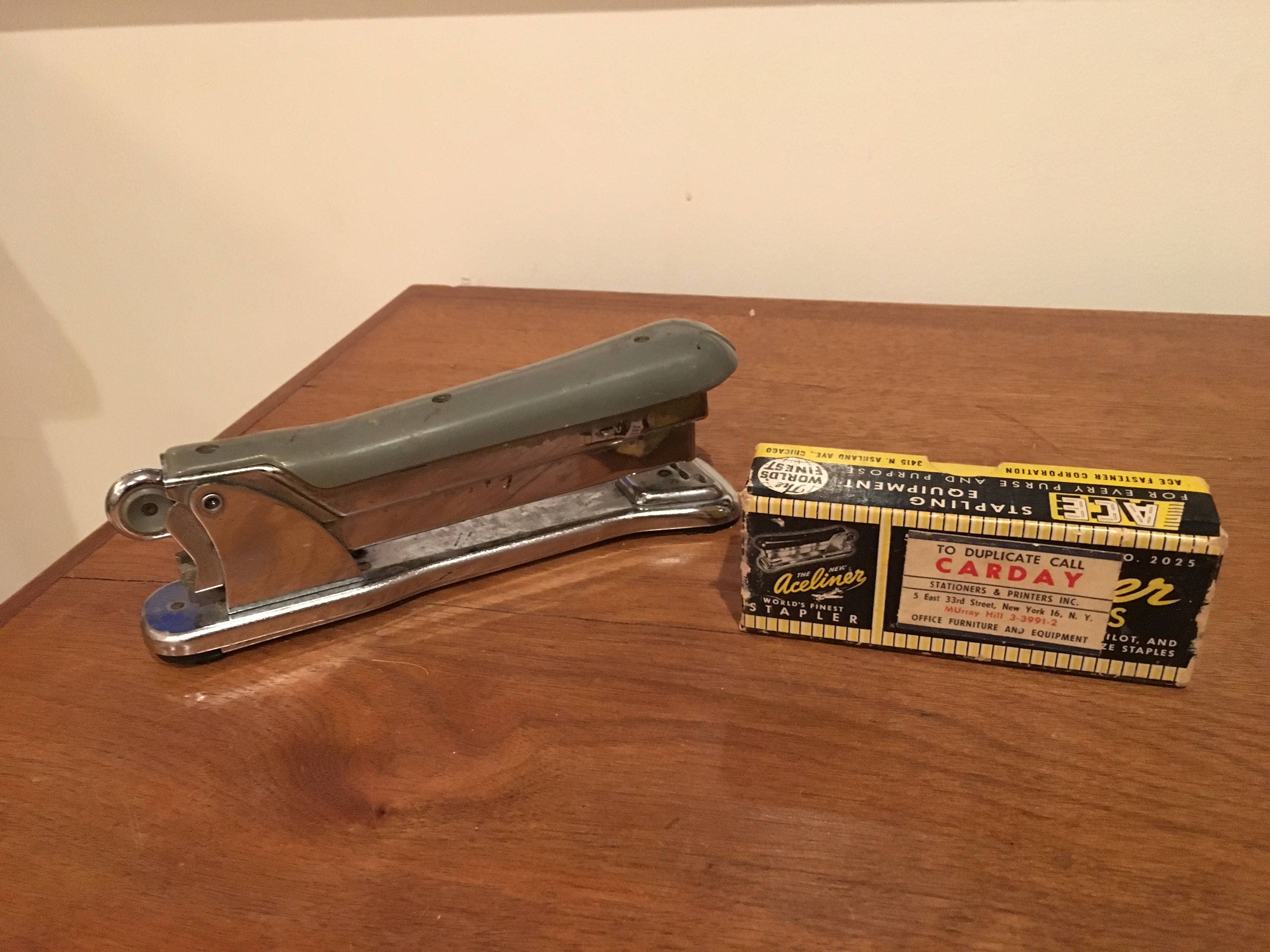 Vintage Ace Aceliner Stapler Model 502 with matching box of Aceliner