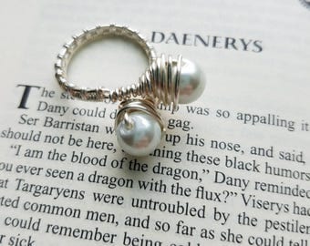 Khaleesi Pearl Ring- Daenerys Targaryen Inspired