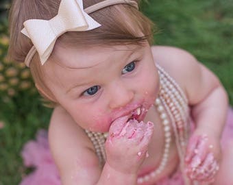 Baby headband/ baby pink headband/ hot pink headband/ Big bow headband/ nylon headband/ baby girl headband/ baby bow/ chic headband/ bows