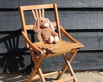 Vintage Chil's Chair/Wooden Chair/1930's Folding Child's Chair/ Children's Furniture (Ref1971A)