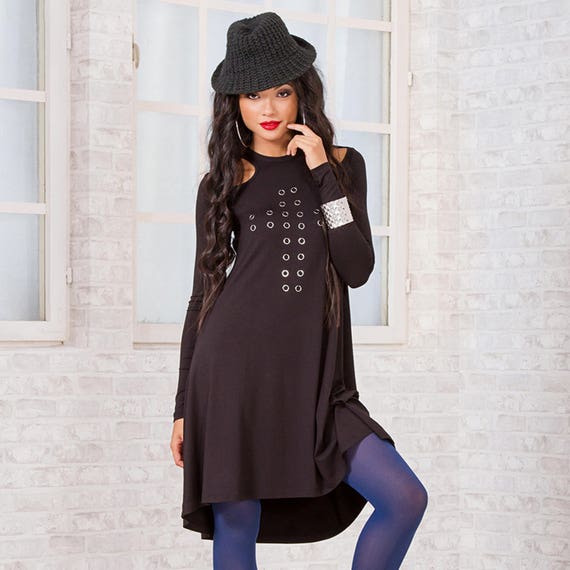 long sleeve black tunic top