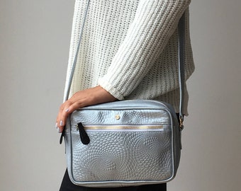 Colombian Leather Handmade handbag for women - silver crossbody bag