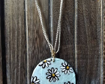Daisy Necklace