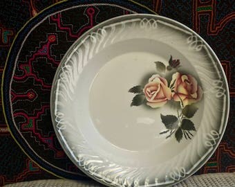 Digoin et Sarreguemines plat rond creux modèle Odile