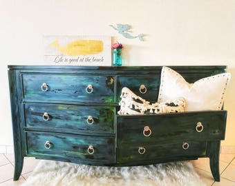 Sunken Chest Dresser