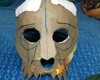 Skull Mask easy to make and perfect for Halloween