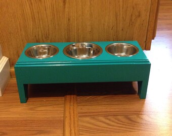 make your own elevated dog feeder