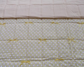 Yellow polka dot child quilt, baby quilt, toddler quilt, crib quilt, handmade quilt, nursery