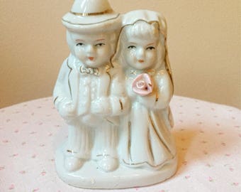 Wedding/Bridal Shower Gift/Cake Topper Vintage Bride and Groom Figurine