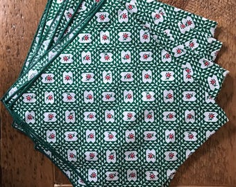 Set of Four Vintage Rosette Napkins