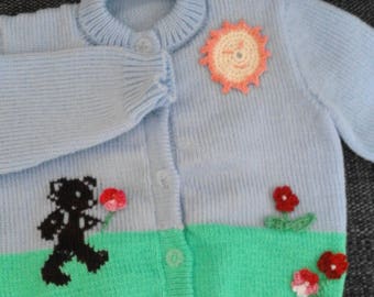 Round and round the garden, like a Teddy Bear