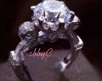 New 18 k white gold engagement ring
