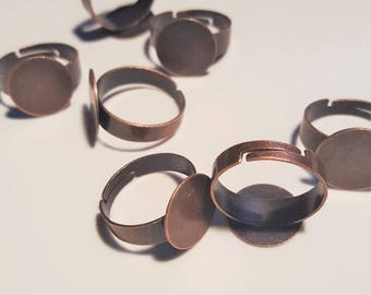 The copper tray with ring holder